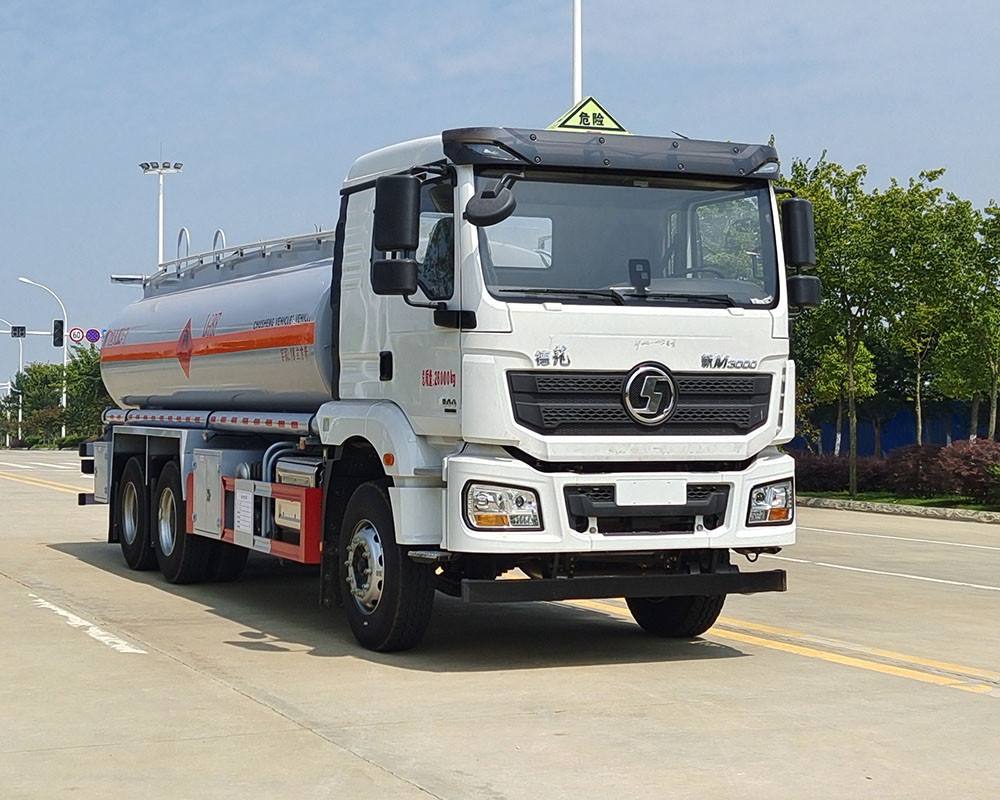 危險(xiǎn)品槽罐車(chē)